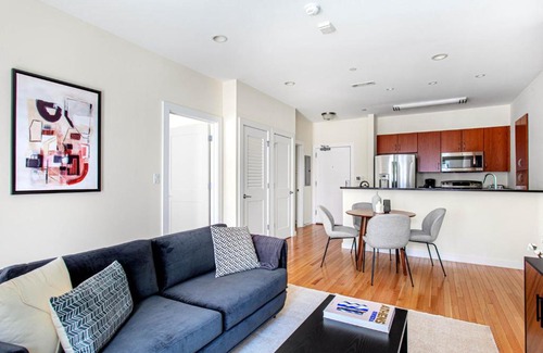 Fenway–Kenmore Apartment | Fenway 2BR w Gym steps from Fenway Park BOS-371