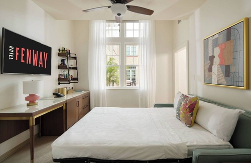 Dunedin Hotel | Fenway Hotel Autograph Collection