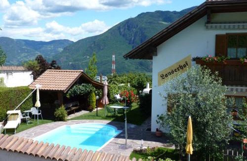 Appiano Sulla Strada del Vino Apartment | Ferienwohnungen Lanserhof