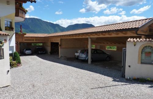Appiano Sulla Strada del Vino Apartment | Ferienwohnungen Lanserhof