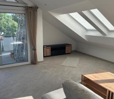 Munchen District Apartment | Ferien Penthaus Wohnung Brunnthal