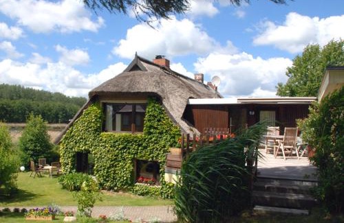 Seedorf House | Ferienappartements unterm Reetdach
