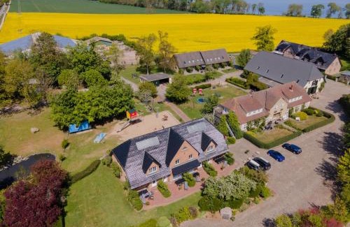 Katharinenhof Apartment | Ferienbauernhof Liesenberg Ferienreihenhaus Obstwiese