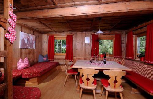 Burgstall Apartment | Ferienchalet Kreuzlauhof MAY-101