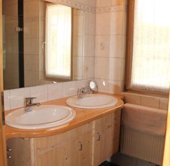 Aue Resort | Feriendorf Nehmeier