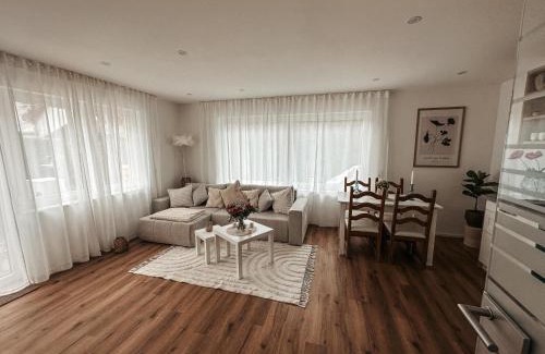 Bad Ems Apartment | Ferieneleganz am Fluss