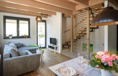 Neustadt-Hambach House | Ferienhaus Weinhäusel