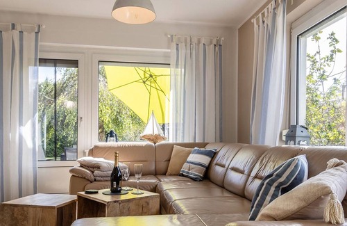 Altfunnixsiel House | Ferienhaus 50127 "große Scholle" - Das Ferienhaus "große Scholle" ist mit Vier Schlafzimmern für