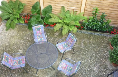 Bad Kreuznach House | Ferienhaus Albrechtstraße - holiday home, shower or bath, toilet, 1 bedroom