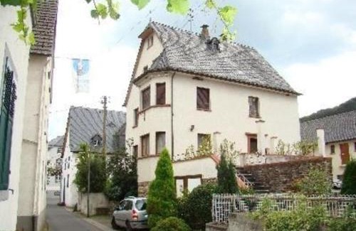 Mesenich House | Ferienhaus Altes Winzerhaus In Mesenich