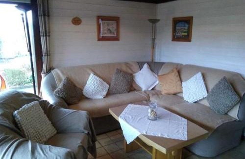 Feriendorf Hennesee House | Ferienhaus am Hennesee mit Terrasse