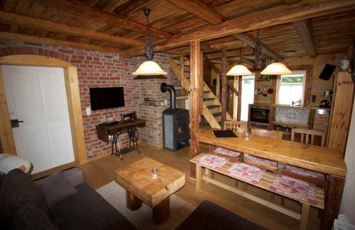 Klingenthal Apartment | Ferienhaus Anno Dazumal, wie zu Oma`s Zeiten