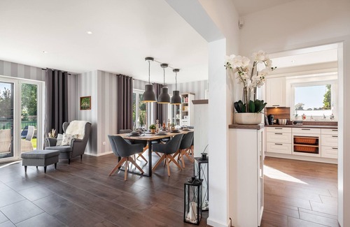 Biendorf House | Ferienhaus Backstein Huus Nummer 15