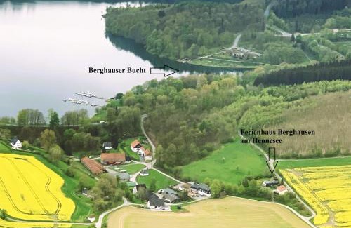 Meschede House | Ferienhaus Berghausen am Hennesee