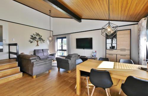 Usseln House | Ferienhaus Diemelquelle - mit eingezäuntem Garten