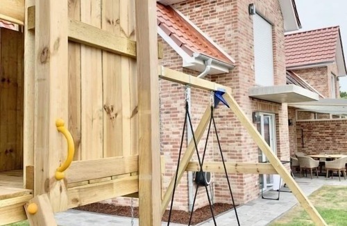 Butjadingen Apartment | Ferienhaus für 10 Gäste mit 140m² in Eckwarden