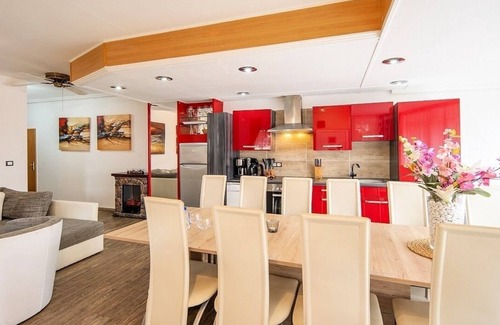 Daun House | Ferienhaus für 14 Gäste mit 185m² in Daun