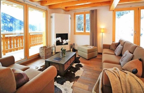 Heremence House | Ferienhaus für 8 Gäste mit 150m² in Les Masses