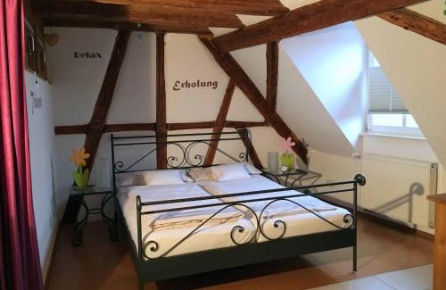 Volkach Apartment | Ferienhaus Finster