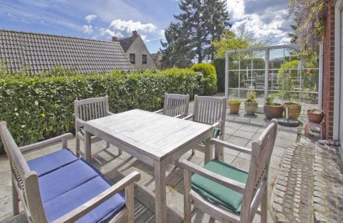 Neuendorf Apartment | Ferienhaus Gisela Gartenblick - Terrasse, Garten