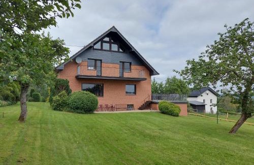 Hellenthal House | Ferienhaus Hescheld With Private Jacuzzi