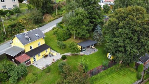 Bad Elster House | Ferienhaus in Bad Elster mit Kleinem Kamin