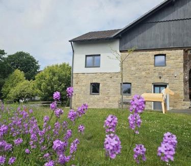 Extertal House | Ferienhaus in der Natur, Spielplatz, Aussicht, 6 Personen