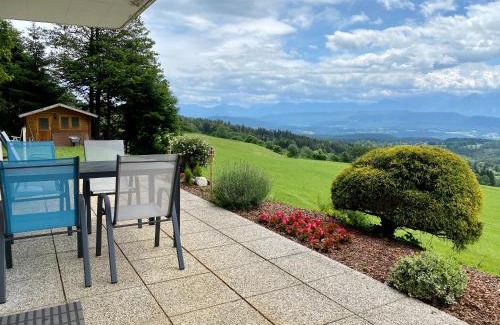 Velden am Worther See House | Ferienhaus Karawankenblick