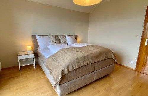 Velden am Worther See House | Ferienhaus Karawankenblick