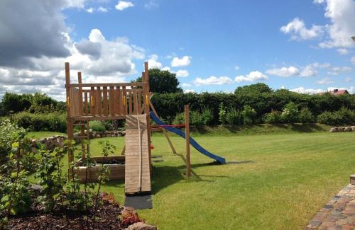 Rosenhagen House | Ferienhaus " Meerzeit " an der Ostsee, Sauna, Kamin, free W-LAN - SEASIDE -