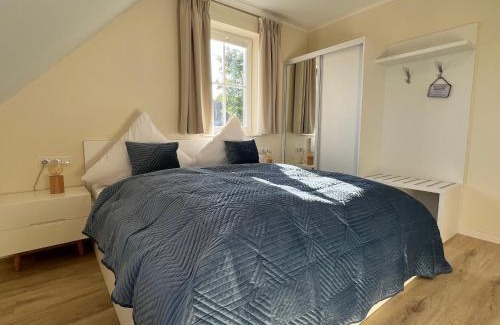 Putgarten House | Ferienhaus Svantovit - exklusives Ferienhaus mit Sauna, Whirlpool-Wanne und Kamin
