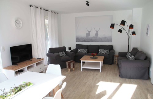 Langelsheim House | Ferienhaus "tante Tilly"- 1 Min zu Wanderwegen/Wolfshagen im Harz