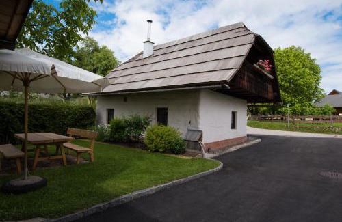 Schiefling am See House | Ferienhaus Toff