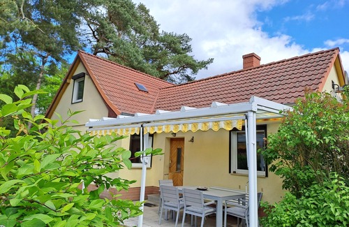Oberhavel Cottage | Ferienhaus Waldmeister, Direkt am Wald und 400m zum See
