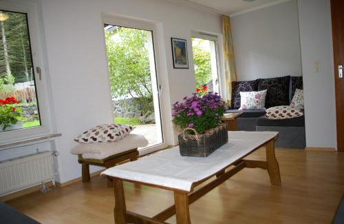 Ulmen House | Ferienhaus Waldrand