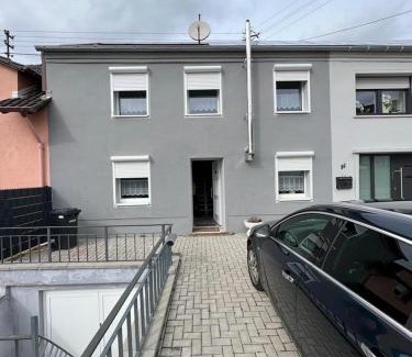 Merzig House | Ferienhaus Zum Heilbrunnen