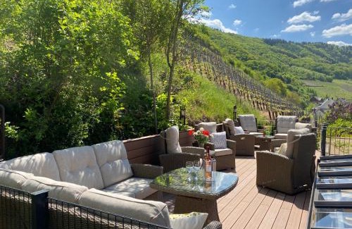Senheim House | Ferienpension bei Stenze