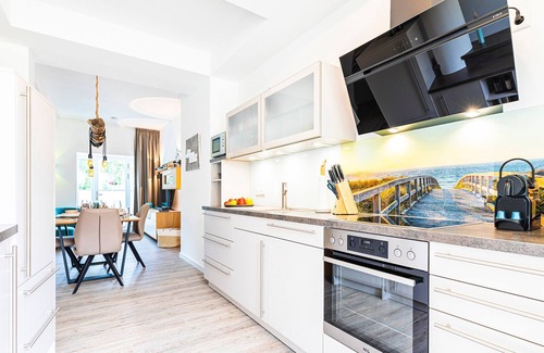 Prora Apartment | Ferienwohnung/app. für 4 Gäste mit 111m² in Binz OT Prora