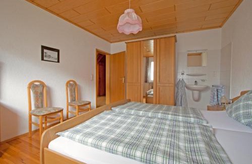 Neustadt-Hambach Apartment | Ferienwohnungen Anneliese
