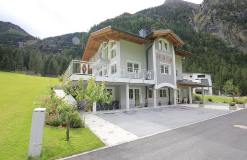 Sankt Leonhard im Pitztal Apartment | Ferienwohnung Höllrigl