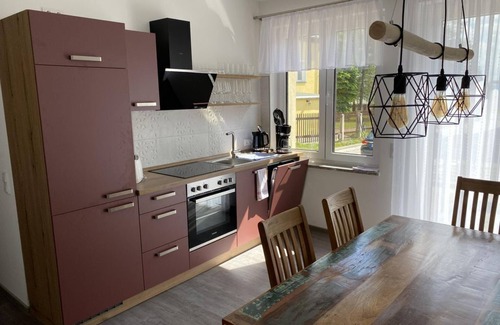 Reinhardtsdorf-Schoena Apartment | Ferienwohnung "zwillingsstiege", 2 Schlafräume - Ferienhaus Barbarine