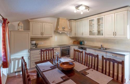 Hopfgarten Markt Apartment | Ferienwohnung Pacher