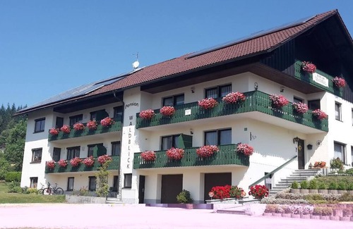 Bayerisch Eisenstein Apartment | Ferienwohnung im Bayerischen Wald mit Blick auf den großen Arber.