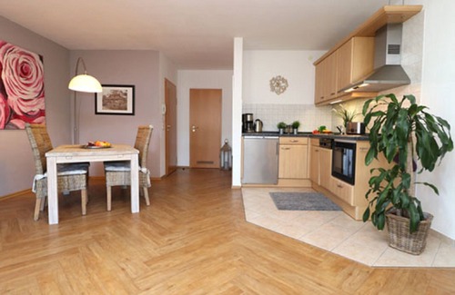 Ostseebad Ahrenshoop Apartment | Ferienwohnung "dreimaster" in Zentraler Lage nur Wenige Schritte zum Strand