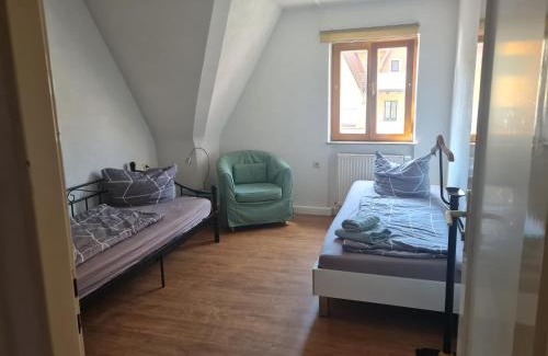 Rothenburg Old Town House | Ferienwohnungen Monteurzimmer zur Silbernen Kanne