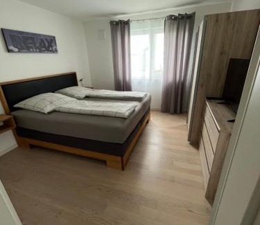 Gohren Apartment | Ferienwohnung am Yachthafen