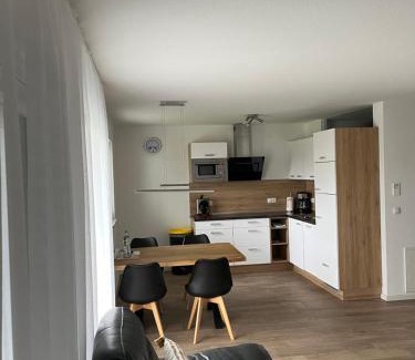 Gohren Apartment | Ferienwohnung am Yachthafen