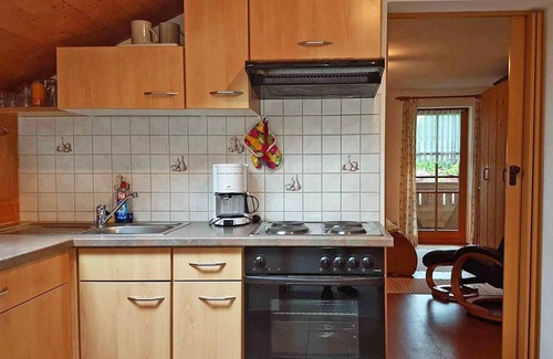 Aschau im Chiemgau Apartment | Ferienwohnung° 31 qm Wohn-/Schlafraum kombiniert und Ost-Balkon°