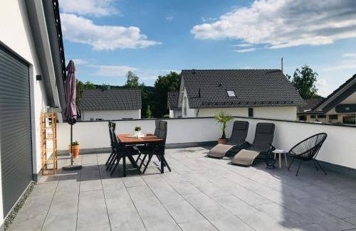 Uhldingen-Muehlhofen Apartment | FERIENWOHNUNG SEEBRISE mit sonniger Dachterrasse