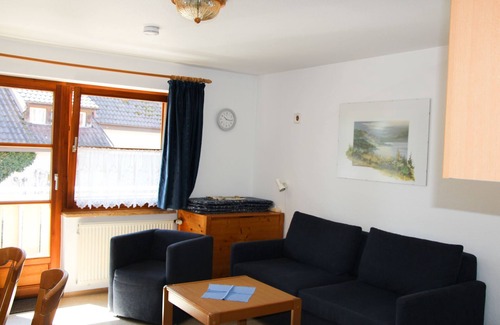 Nonnenhorn Apartment | Ferienwohnung 1, 37qm mit 1 Schlafzimmer und Balkon für max. 4 Personen